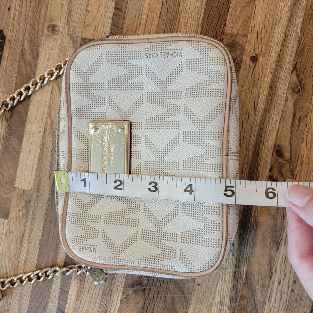 Michael Kors Jet Set Travel Signature Logo Canvas Small Crossbody Vanilla/Acorn - Picture 4 of 16